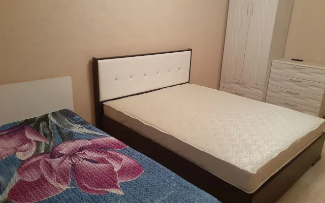 Apartment on Vokzalnaya 51A-7