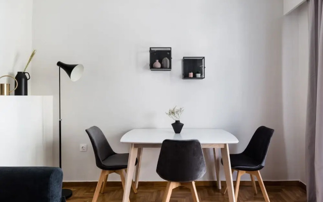 UPSTREET Desirable 1BD Apt in Kolonaki