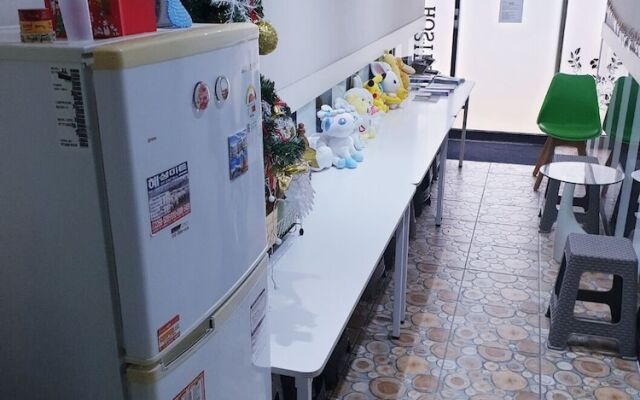 Oppa Hostel