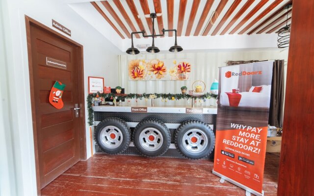 RedDoorz Plus near Puerto Princesa City Hall