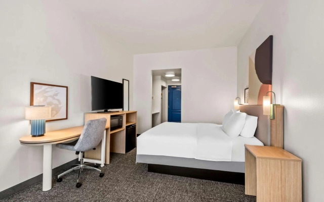 Spark by Hilton Phoenix East Mesa