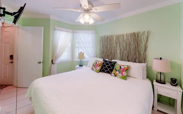Seascape 1216 in Galveston
