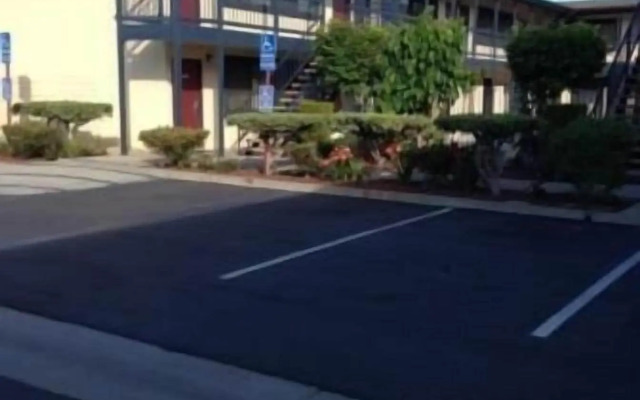 Luxury Inn