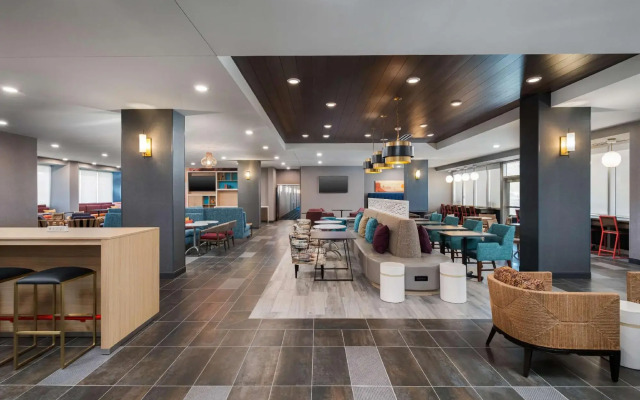Tru By Hilton Phoenix Midtown