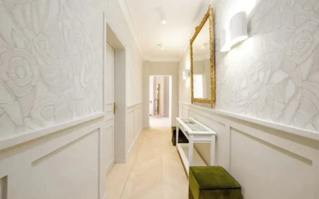 Luxury sea View 3br-2ba With Services in Deauville
