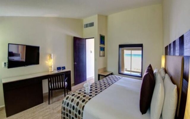 Royal Select at Grand Park Royal Cancun-All Inclusive-Adults Only