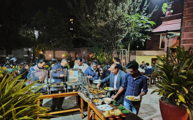 Nag Pukhu Guest House
