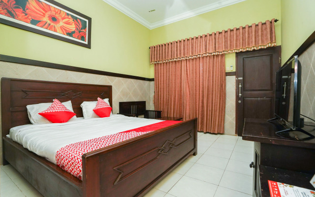 OYO 1588 Hotel Bintang