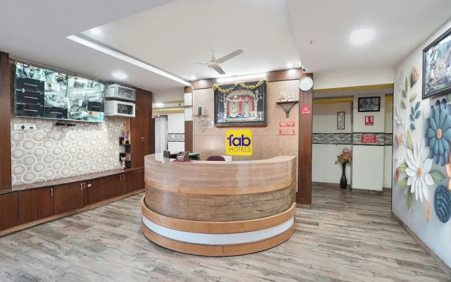 Fabhotel Indian Residency