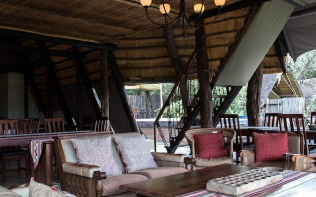The Hide Lodge
