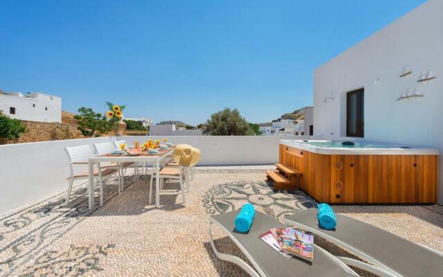 Luxury Rhodes Villa Diamond Villa Hot Tub Beautiful Terrace 3 Bdr Lindos