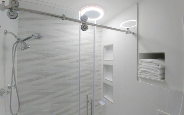 Downtown Hollywood Boutique Hotel