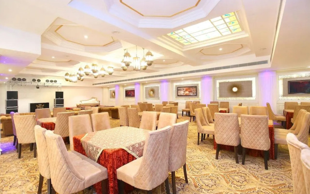 Hotel Jane Royale by OYO Rooms