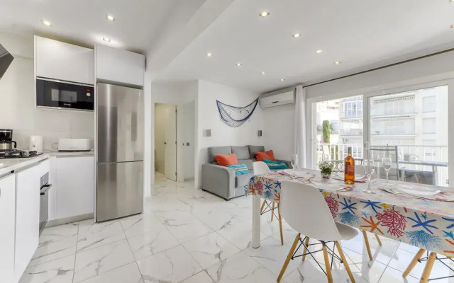 Apartment With Barbecque