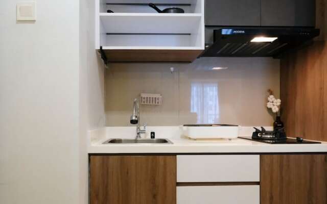 Aesthetic 2Br Connected To Mall At Supermall Mansion Apartment