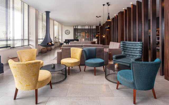 AP Maria Nova Lounge - Adults Friendly