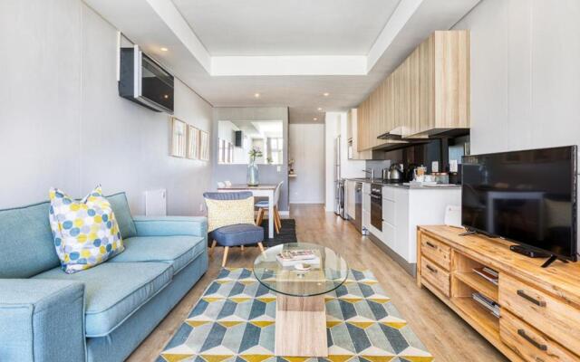 Elegant Modern Apartment near Table Mountain