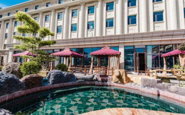 Legaomei Hot Spring Resort Hotel