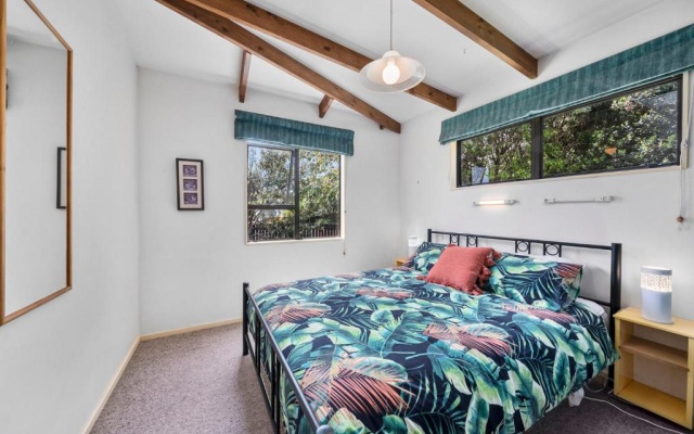 Waimea Cottage - Waikanae Holiday Home – Guest Rooms – Waikanae