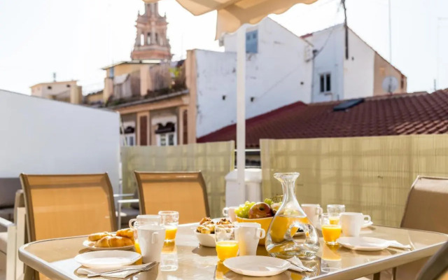 Center-2Br, 2Ba-Attic-Terrace,View, Wi-Fi, A/C