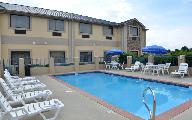 Hampton Inn Hartwell
