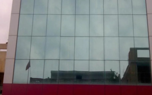 Hotel R K International