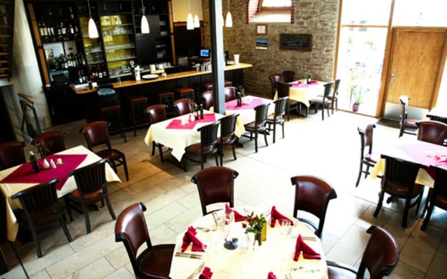 Hotel & Restaurant Taubennest