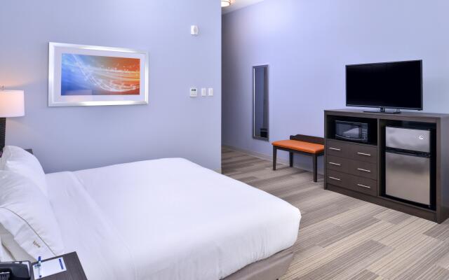Holiday Inn Express & Suites Loma Linda- San Bernardino S by IHG