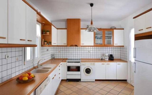 Villa Blue & White at Golden Beach