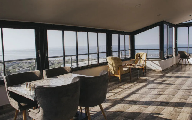 Darius Hotel By Dara