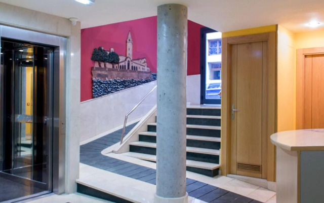 Apartamentos Cean Bermudez