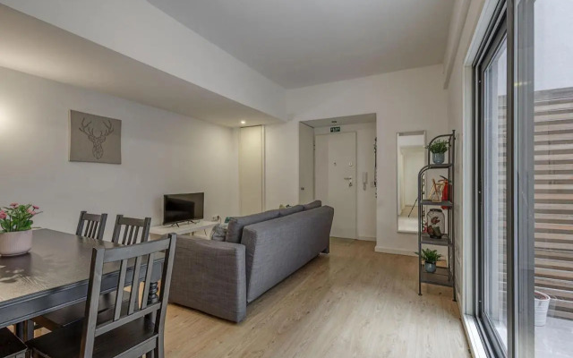 Travel and Live Apartments