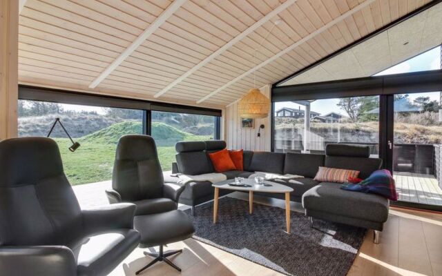 "Henrich" - 300m from the sea in NW Jutland