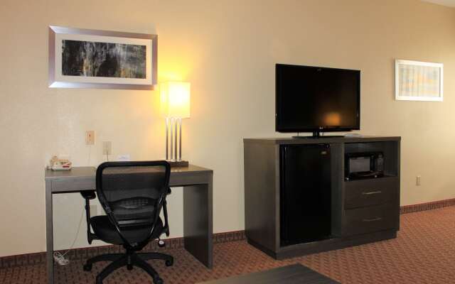 Best Western Plus North Houston Inn & Suites