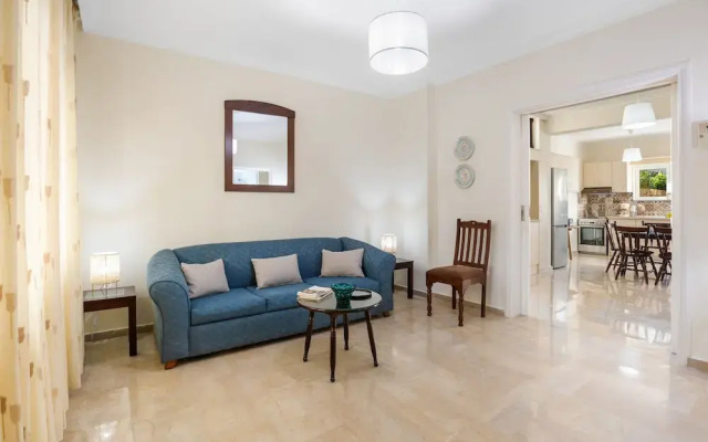 Dragonfly Apartment in Chania