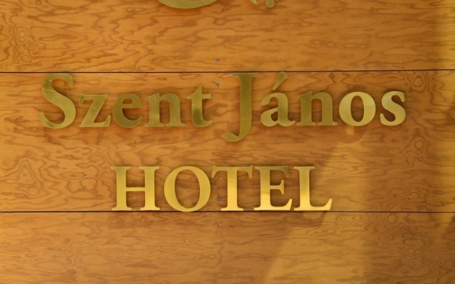 Szent Janos Hotel