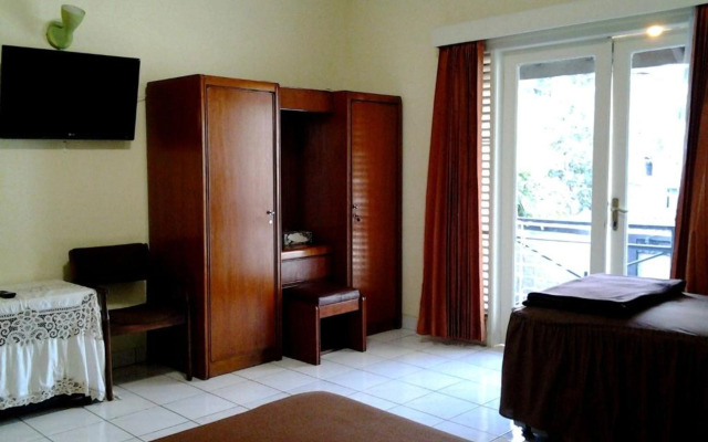 Rumah Anda Guest House