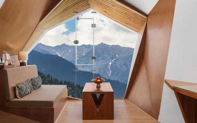 Tree of Life Eila Art Hotel; Naggar