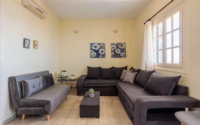 Seaview Getaway With Pool Panoramic Views