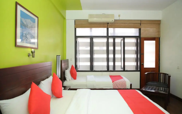 OYO 256 Subash Hotel