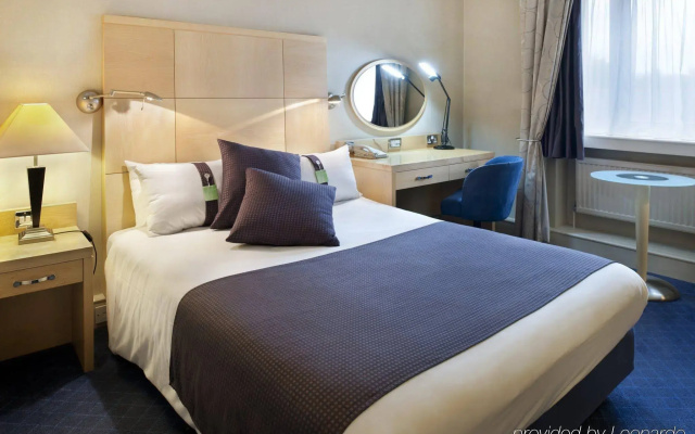 Holiday Inn Bolton Centre by IHG