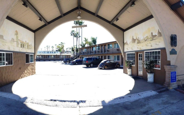 Stardust Inn