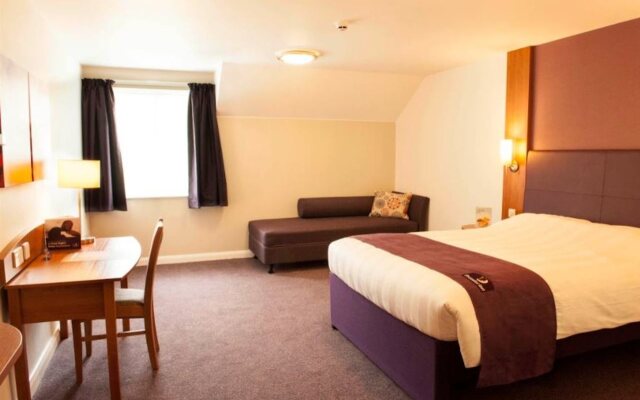 Premier Inn Redditch North A441