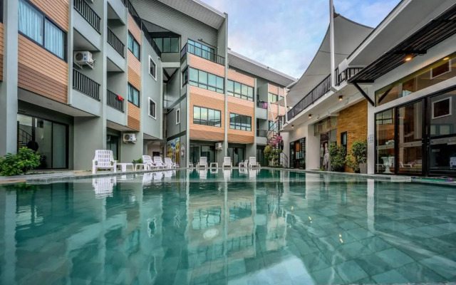 Phuket Airport Place