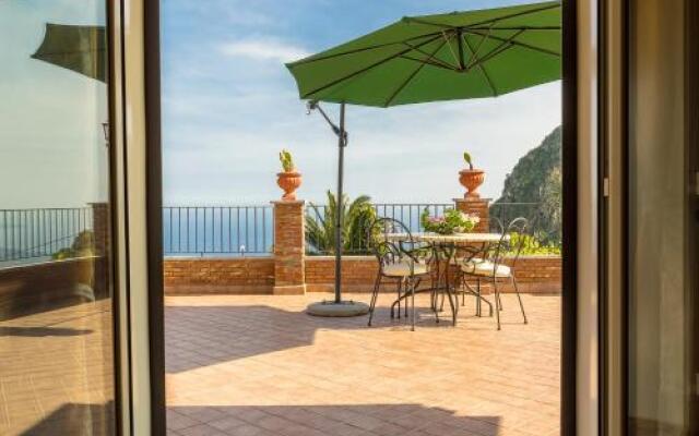 A casa do Rumanu Taormina