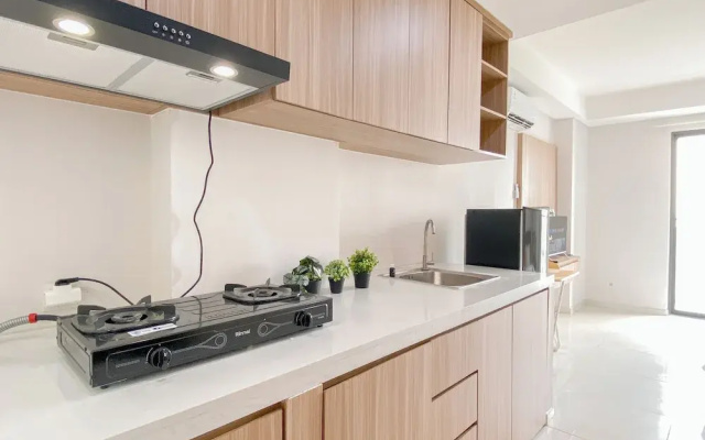 Simple Look Studio Apartment At Daan Mogot City
