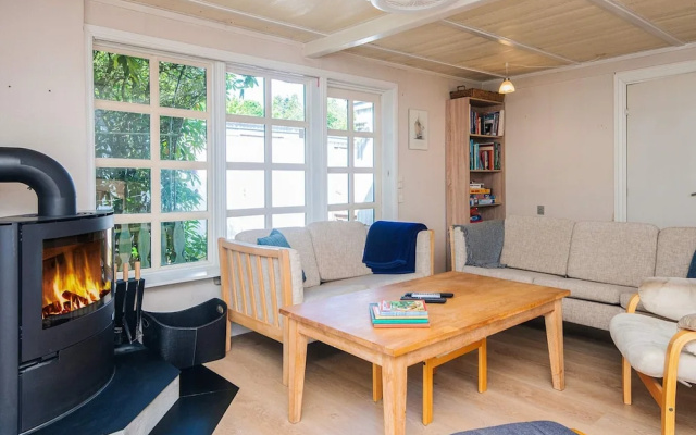 6 Person Holiday Home in Borkop