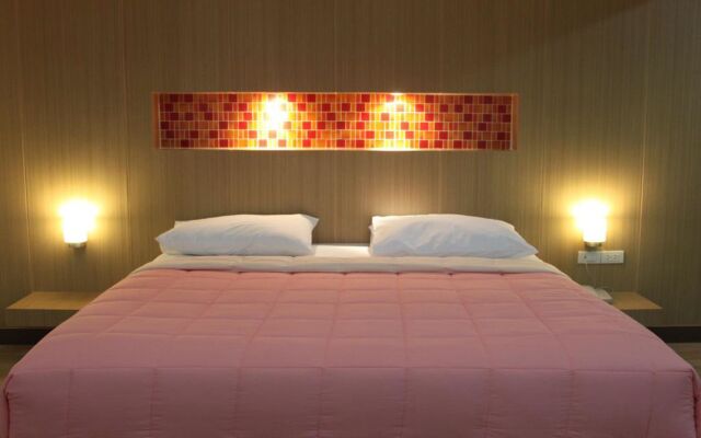 Kaennakorn Khonkaen Hotel