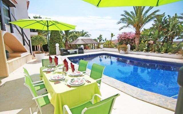 Villa Encantada