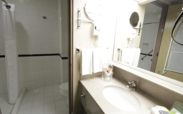 Holiday Inn Convention Center by IHG